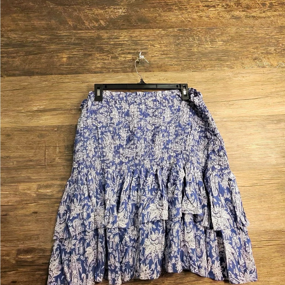 Ann Taylor Navy and Cream Tiered A-Line Skirt - Picture 7 of 9